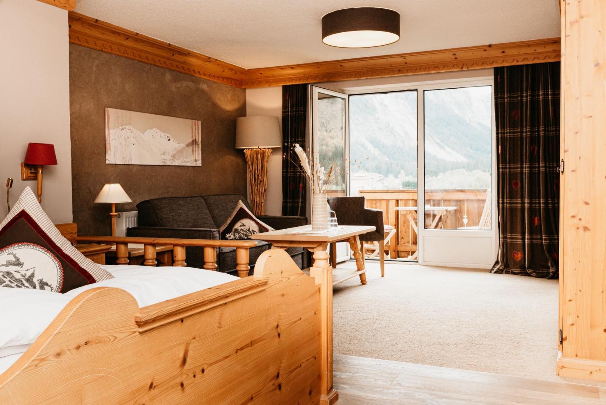 Hotel Hohenfels Таннхайм Экстерьер фото