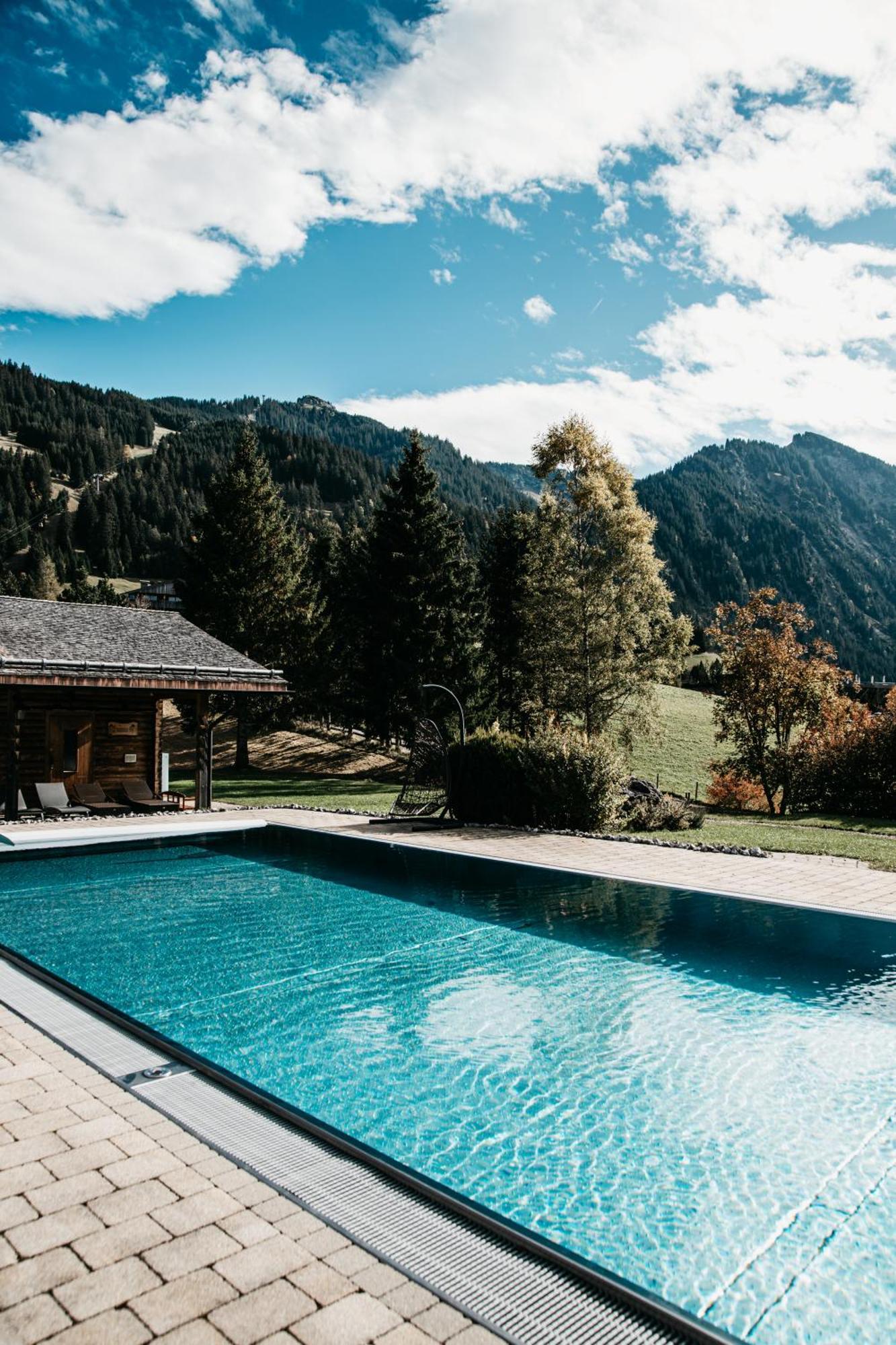 Hotel Hohenfels Таннхайм Экстерьер фото