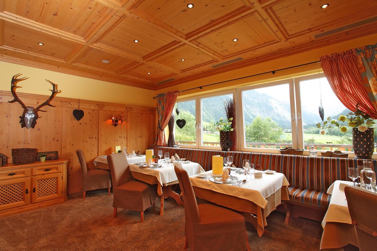 Hotel Hohenfels Таннхайм Экстерьер фото